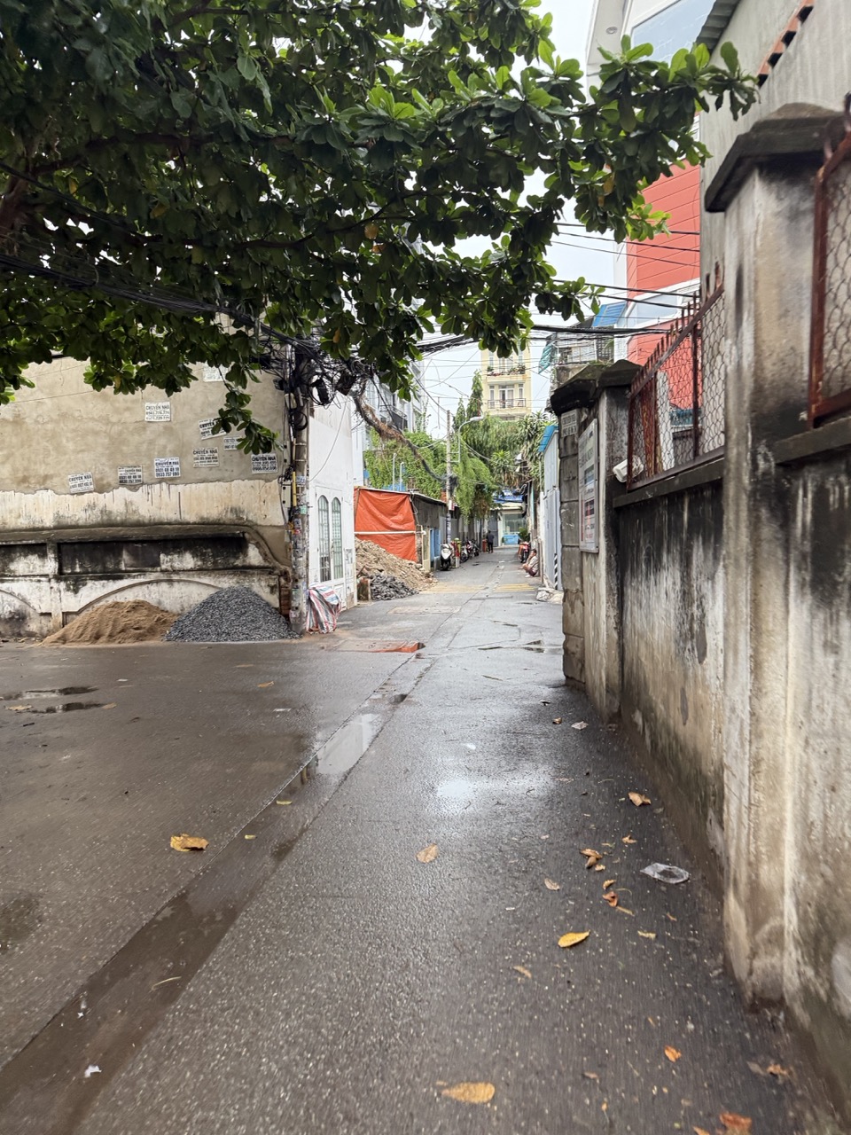 thao dien streets